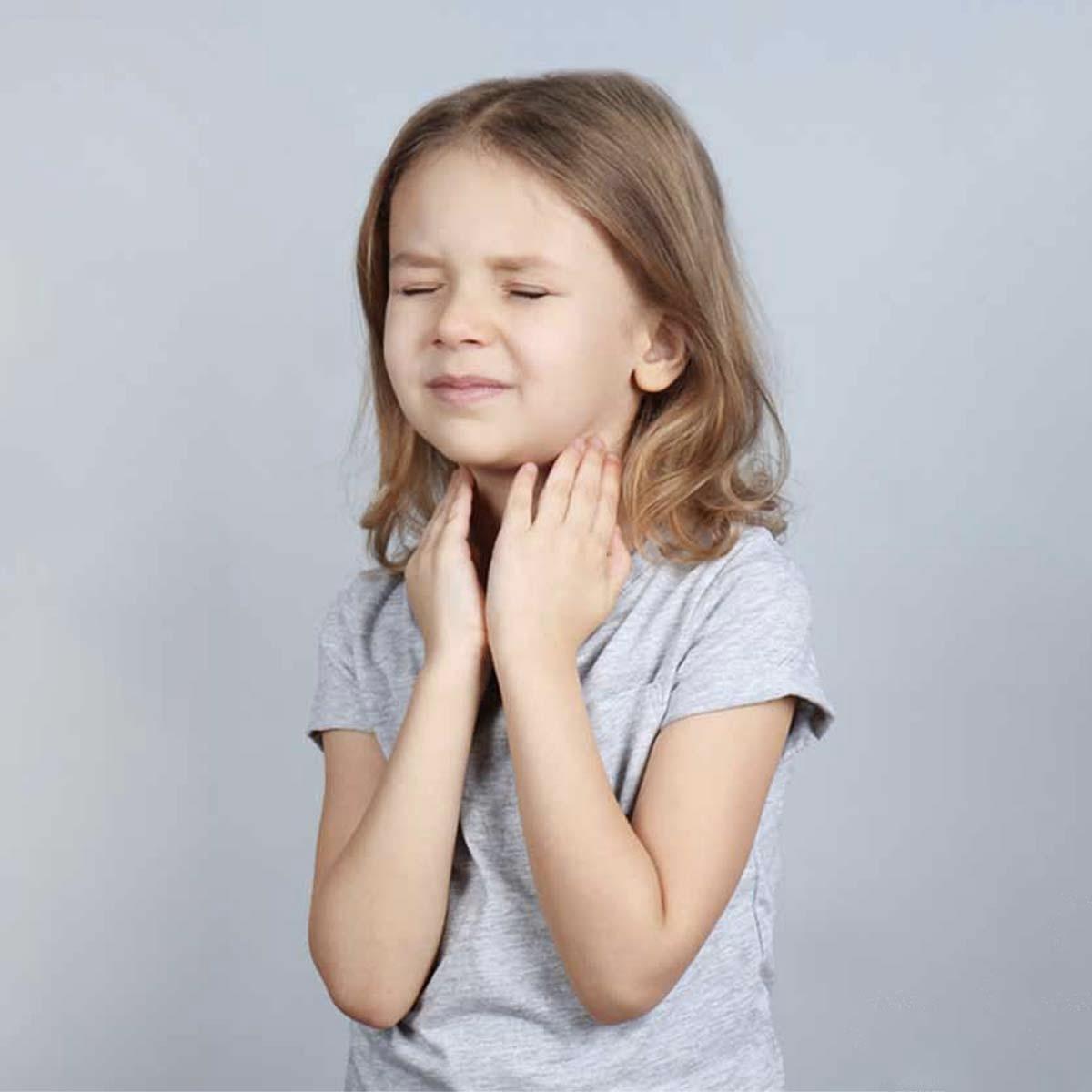 کم کاری تیروئید در کودکان و نوزادن : علائم، عوارض و درمان