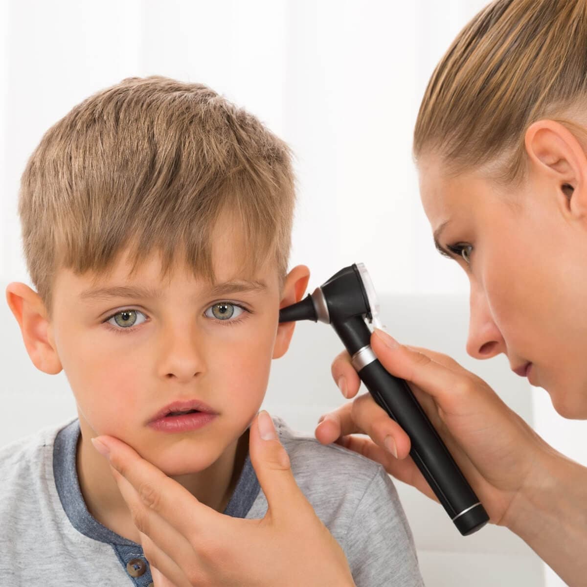 عفونت گوش کودکان – علائم ، تشخیص و درمان