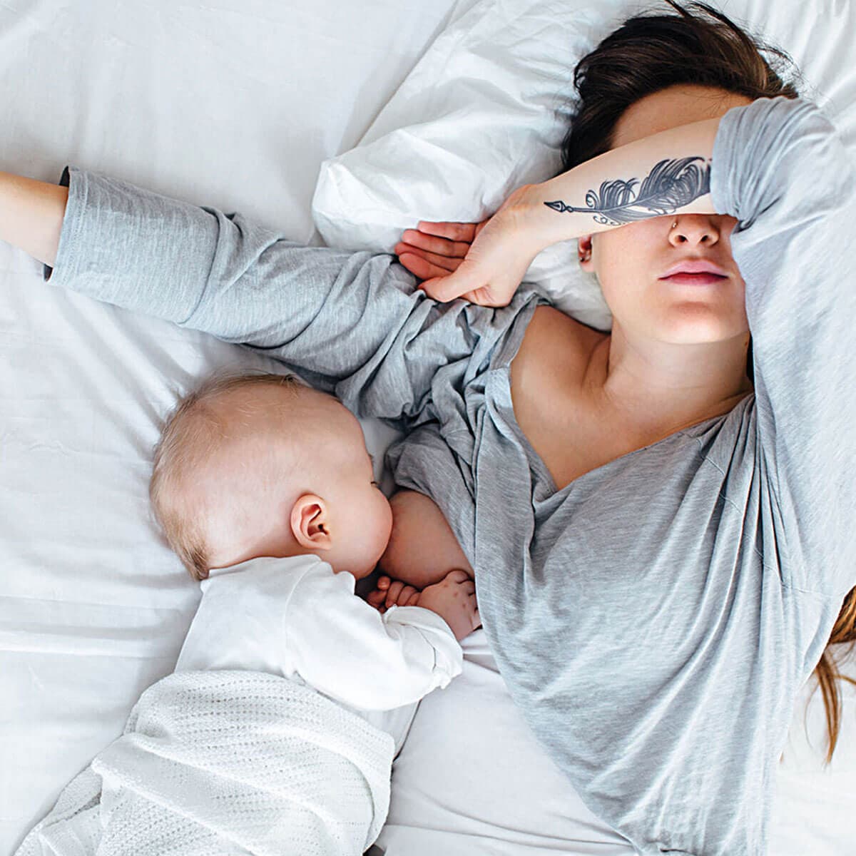 دفعات شیردهی به نوزاد – سوالات متداول